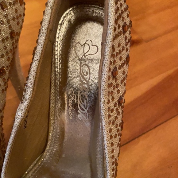 😎24h Clearance 😎DB DK Fashion bejewelled pumps heels size 6.5 - Picture 6 of 9